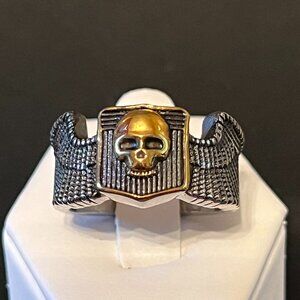 **Stainless Steel Winged Gold Skull Ring